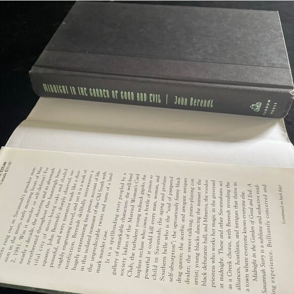 Midnight in the Garden of Good and Evil by John Berendt | 1994 | VNT 1st Edition - Picture 2 of 12
